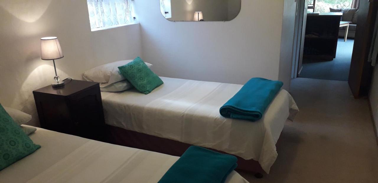 Crashing Waves Self Catering Unit Hotel Порт Алфред Екстериор снимка
